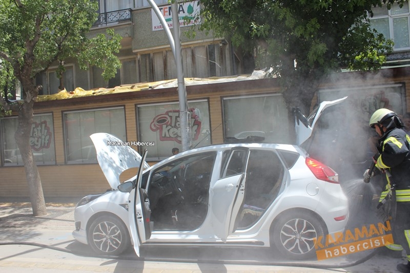 Karaman’da Araç Yangını Büyümeden Söndürüldü 1