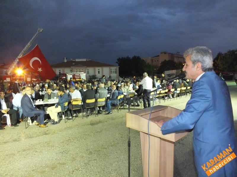 Ayrancı’da Yağmura Aldırmayan 2 Bin Kişi Aynı Anda İftar Açtı 13