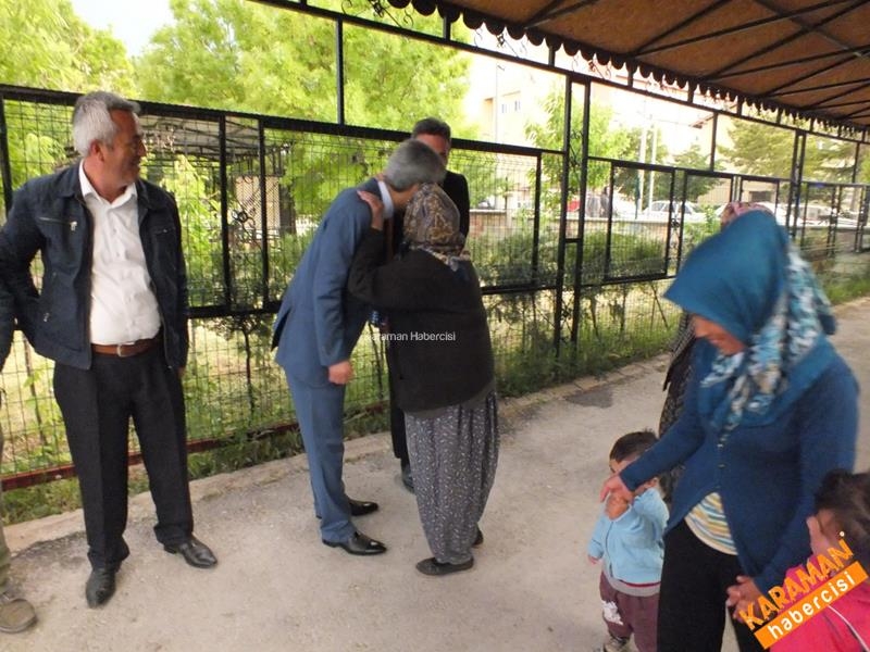 Ayrancı’da Yağmura Aldırmayan 2 Bin Kişi Aynı Anda İftar Açtı 8