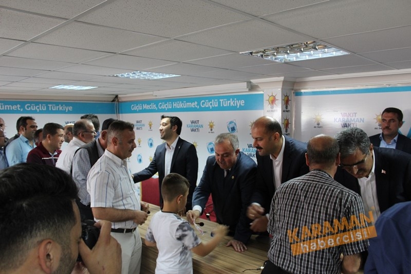 AK Parti Karaman İl Teşkilatında Coşkulu Bayramlaşma 19