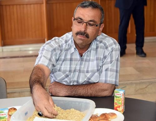 Ticaret Borsasında Yılın İlk Mahsulü Satıldı 15