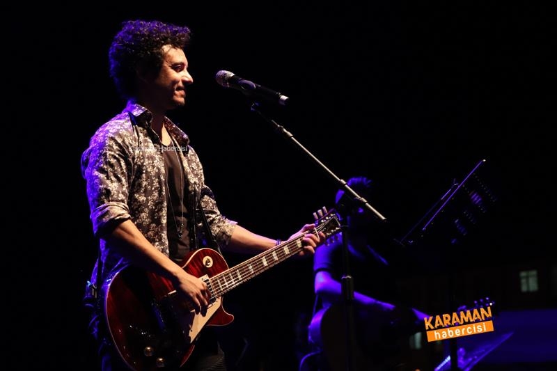 Buray, Karamanlı Hayranlarına Unutulmaz Bir Gece Yaşattı 1