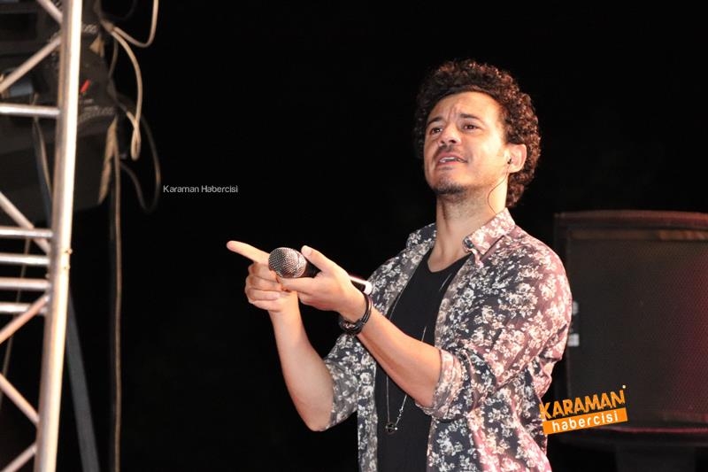 Buray, Karamanlı Hayranlarına Unutulmaz Bir Gece Yaşattı 3