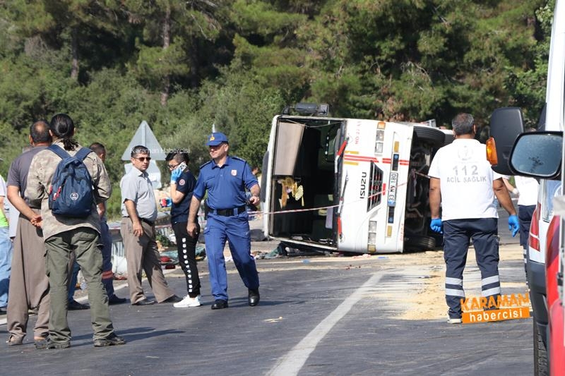 Kanlı Viraj' Kana Bulandı 8