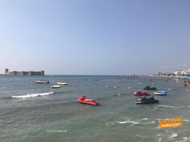 Denizin Ortasındaki 2 Bin 400 Yıllık Kale Büyülüyor 7