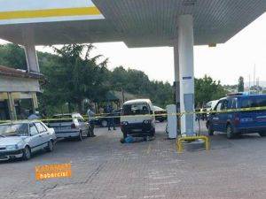 Kurusıkıdan Çevirme Tabancayla Vurularak Öldürüldü