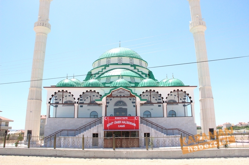 Karaman Esentepe Şehit Ömer Halisdemir Cami 3