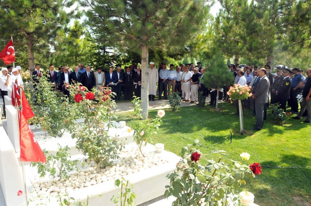 Şehitlerimiz İçin Anma Programı Düzenlendi 14