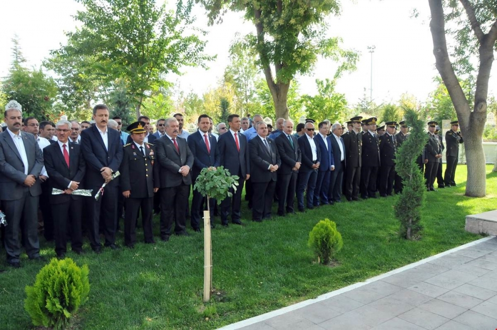 Şehitlerimiz İçin Anma Programı Düzenlendi 7