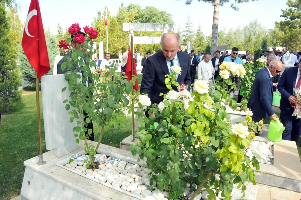 Şehitlerimiz İçin Anma Programı Düzenlendi 8