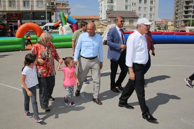 Karaman Belediyesi Çocuk Şenliği Başladı 5