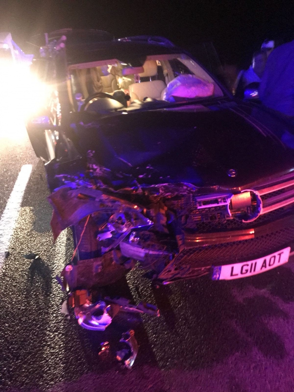 Otomobille Cip Çarpıştı: 1 Ölü, 10 Yaralı 2