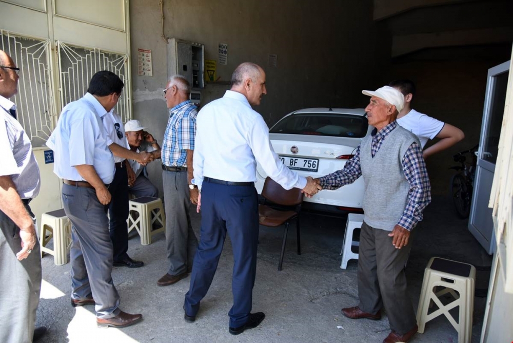 Vali Meral Ticaret Borsası Esnafını Ziyaret Etti 6