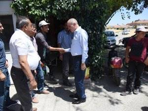 Vali Meral Ticaret Borsası Esnafını Ziyaret Etti