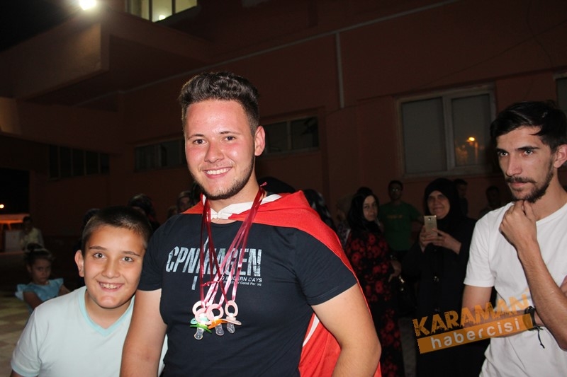 Karaman’dan Vatan Nöbetine Davullu Zurnalı Uğurlama 12