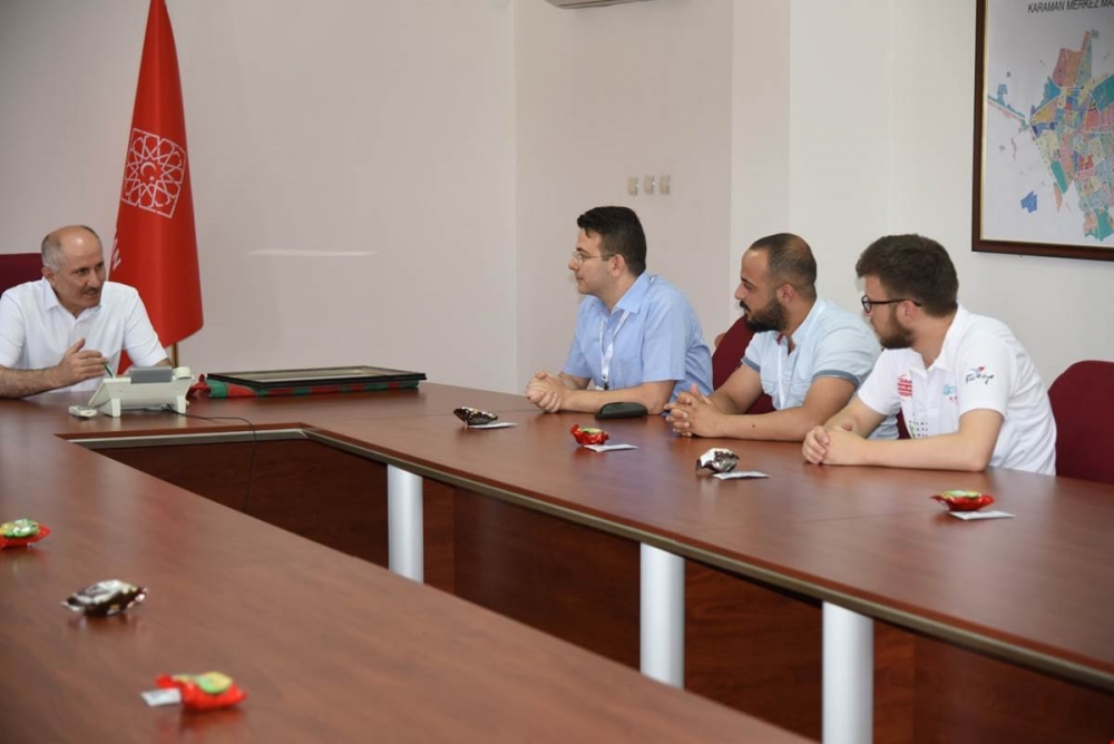 Vali Meral Türkçe Yaz Okuluna Katılan Yabancı Uyruklu Öğrencileri Kabul 6