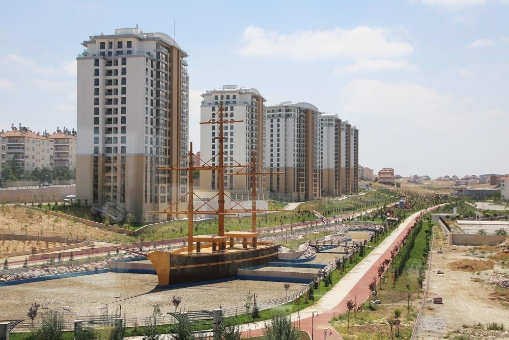 Vali Fahri  Meral Ve Başkan Çalışkan Karamanlı Gurbetcileri Ağırladı 13