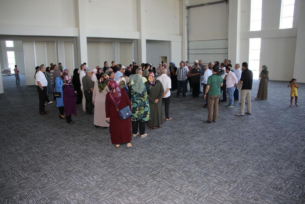 Vali Fahri  Meral Ve Başkan Çalışkan Karamanlı Gurbetcileri Ağırladı 14