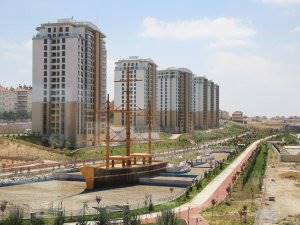 Vali Fahri  Meral Ve Başkan Çalışkan Karamanlı Gurbetcileri Ağırladı