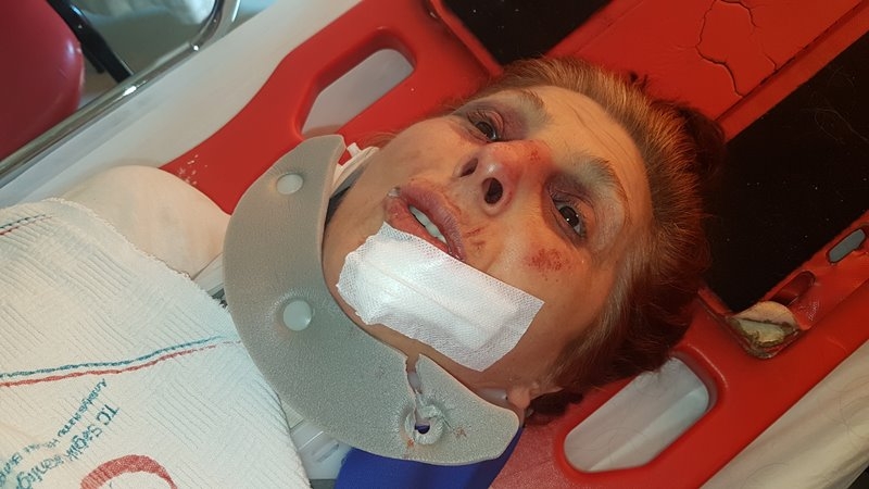 Maskeli 2 Soyguncu Yaşlı Kadına Kabusu Yaşattı 1