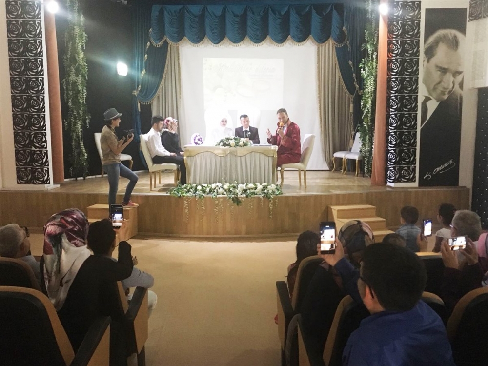 Karaman'da Dün 17 Çift Evlendi 2