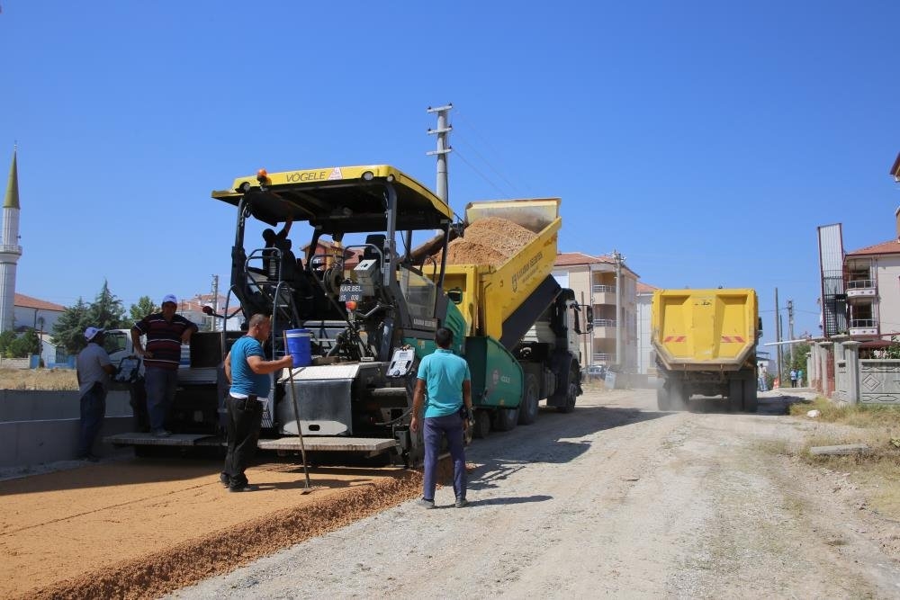 Tabduk Emre Mahallesi’nde Tüm Sokaklar Asfaltlanıyor 6