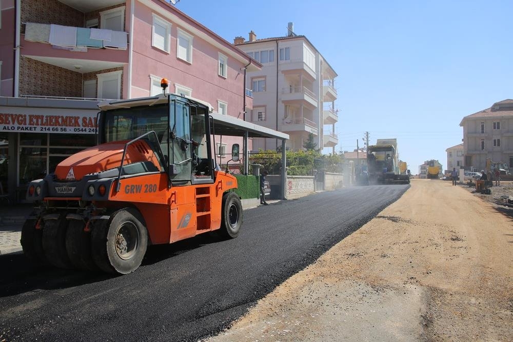 Tabduk Emre Mahallesi’nde Tüm Sokaklar Asfaltlanıyor 9