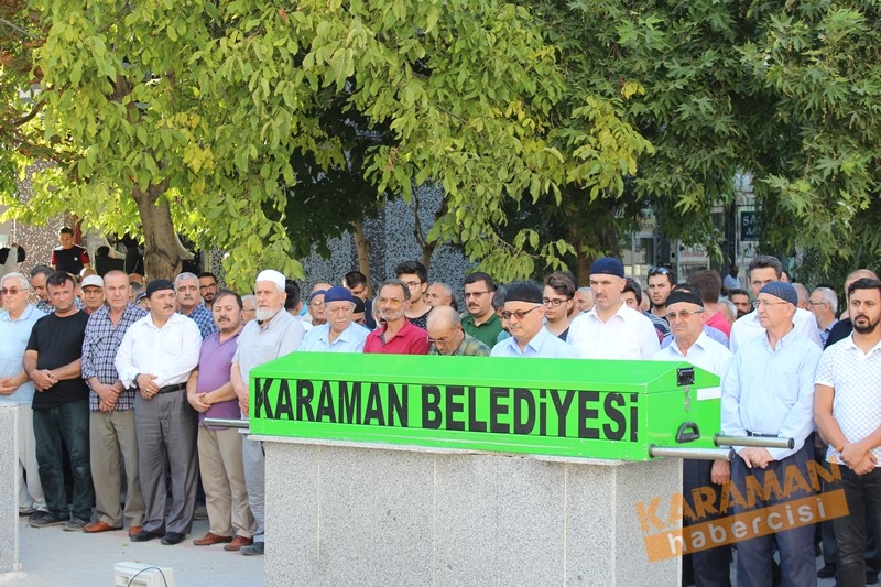 Merhum Özakın İçin Son Görev 5