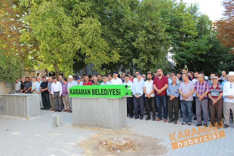 Merhum Özakın İçin Son Görev 6