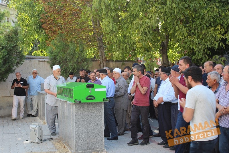 Merhum Özakın İçin Son Görev 7