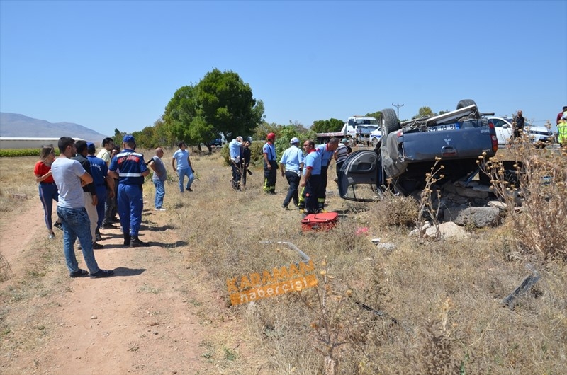 Karaman'da Tatil Dönüşü Kaza 1 Ölü 11