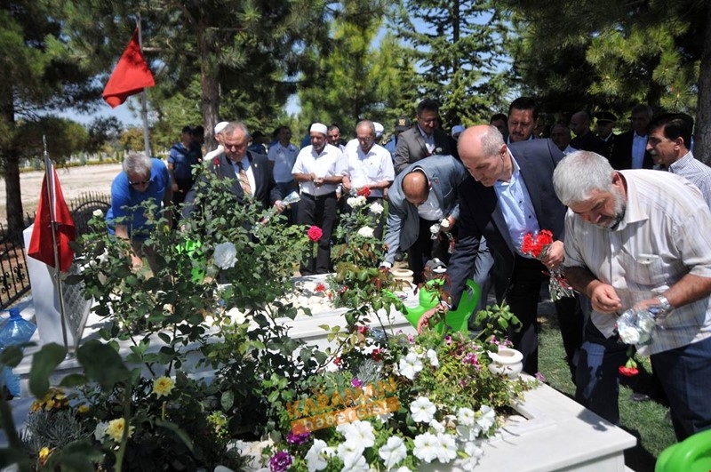 Karaman'da Kurban Bayramı Öncesinde Şehitlikler Ziyaret Edildi 16