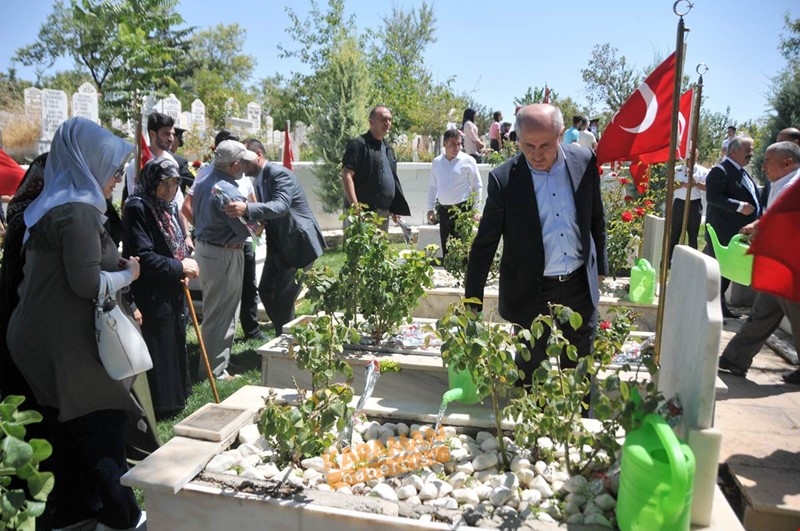 Karaman'da Kurban Bayramı Öncesinde Şehitlikler Ziyaret Edildi 7