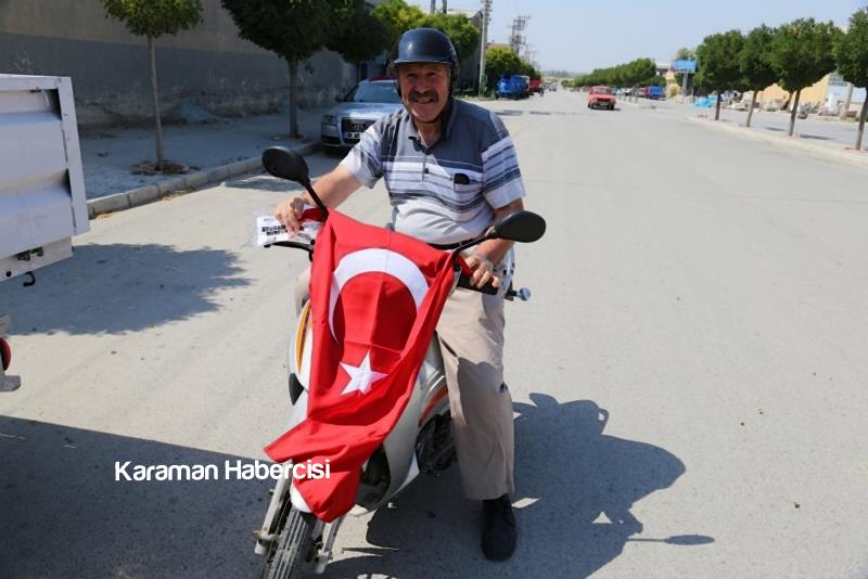 Belediye Vatandaşlara Binlerce Bayrak Dağıttı 8