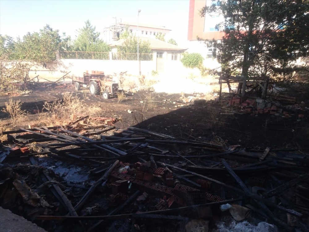 Karaman'da Ot Yangını 5