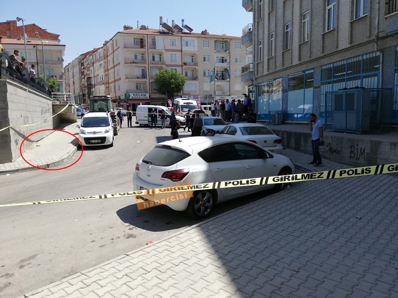 Karaman’da Sokak Ortasında Silahlı Saldırı 11