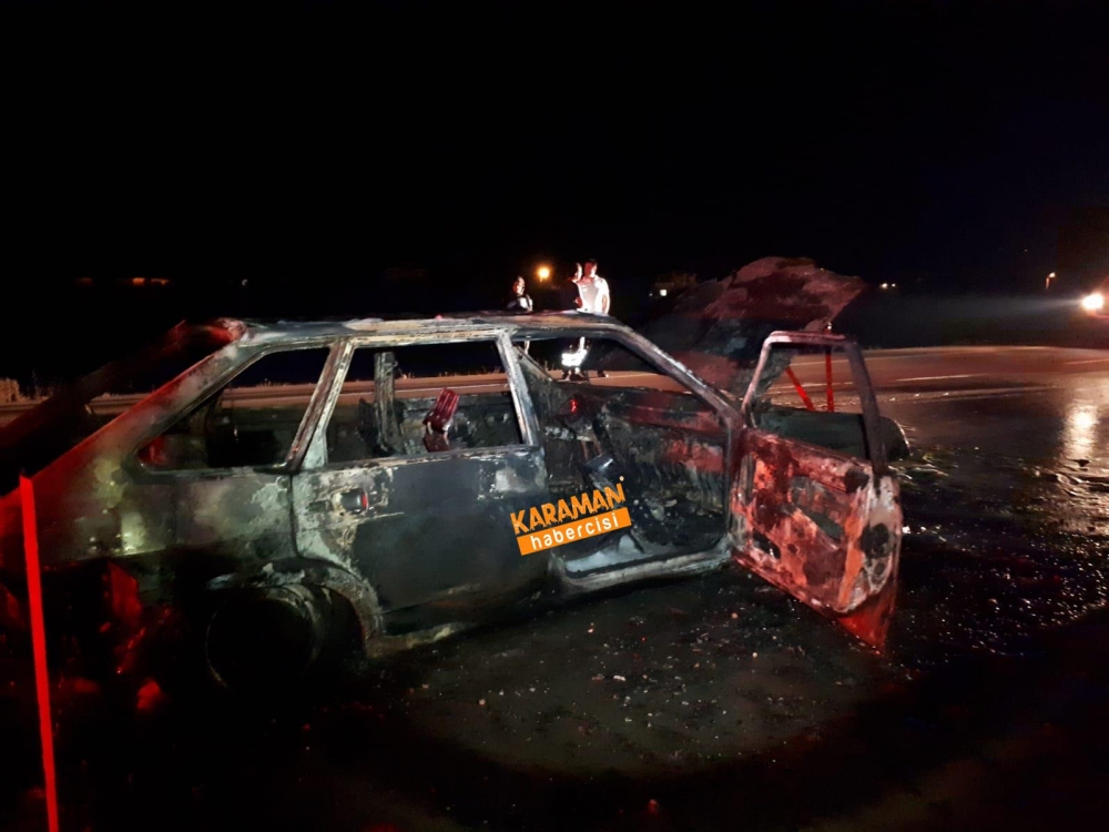 Karaman'da Otomobil Alev Aldı 10