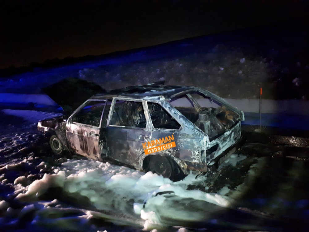 Karaman'da Otomobil Alev Aldı 5