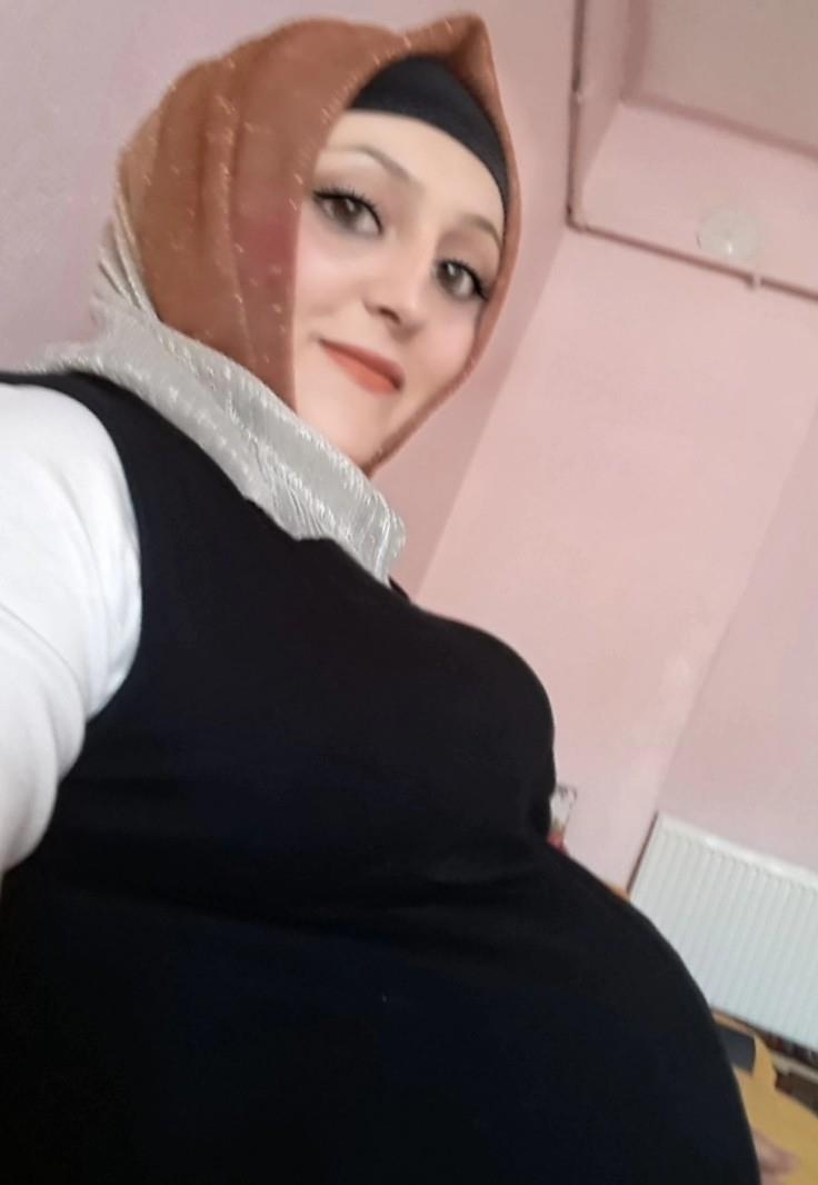 Genç anne, 8 aylık bebeği kucağında toprağa verildi 2