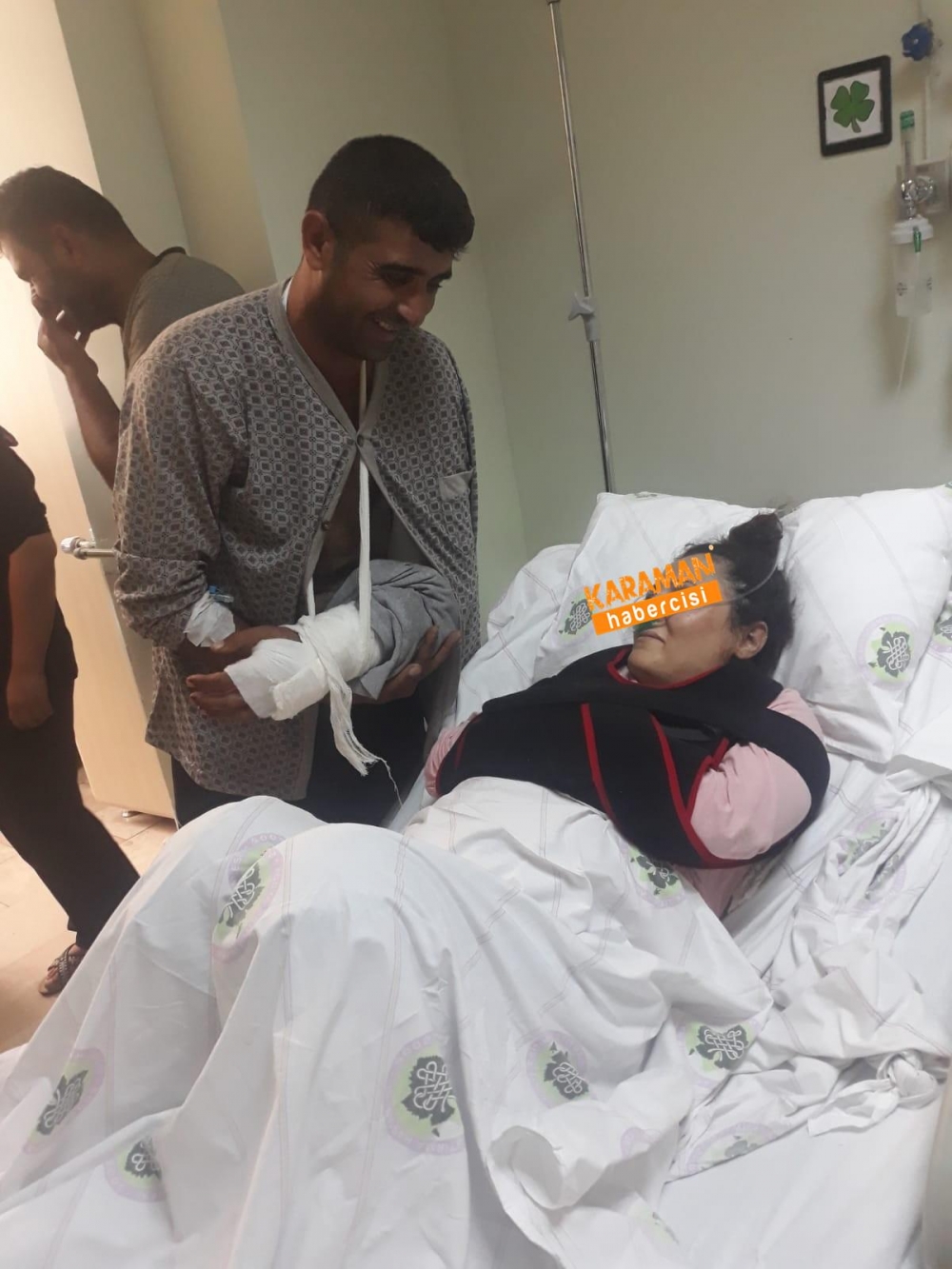 Genç anne, 8 aylık bebeği kucağında toprağa verildi 3