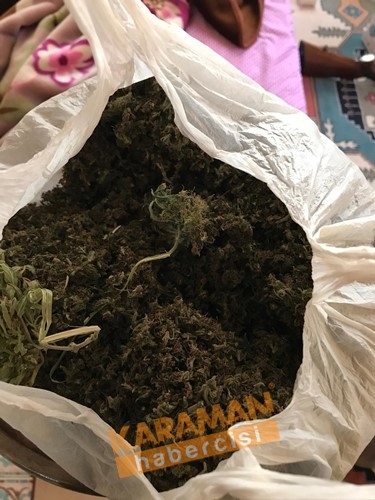 Konya'da Narkotik Polisinden Operasyon 8