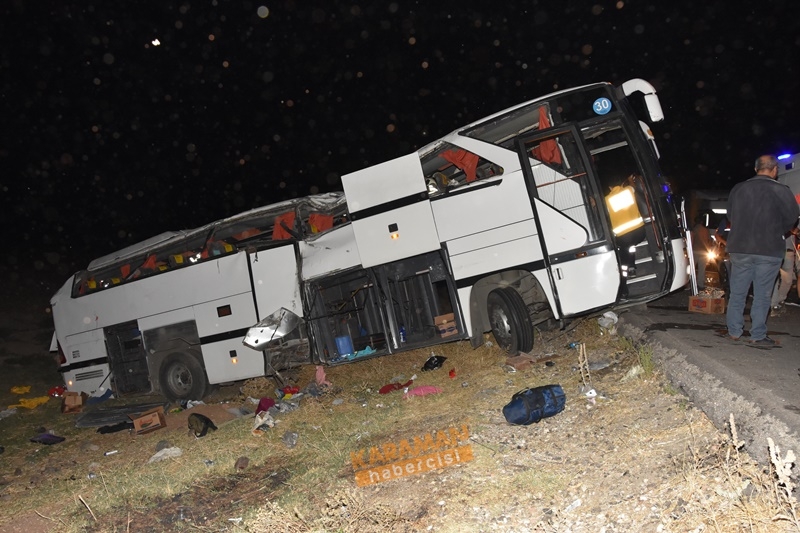 Aksaray Yolunda Otobüs Devrildi 13