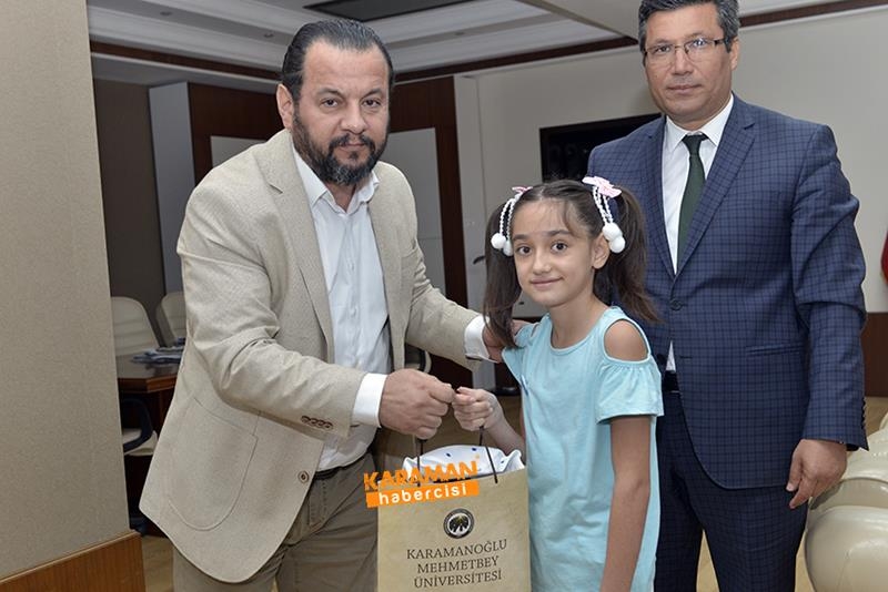 Rektör Akgül, Minik Öğrencileri Ağırladı 8