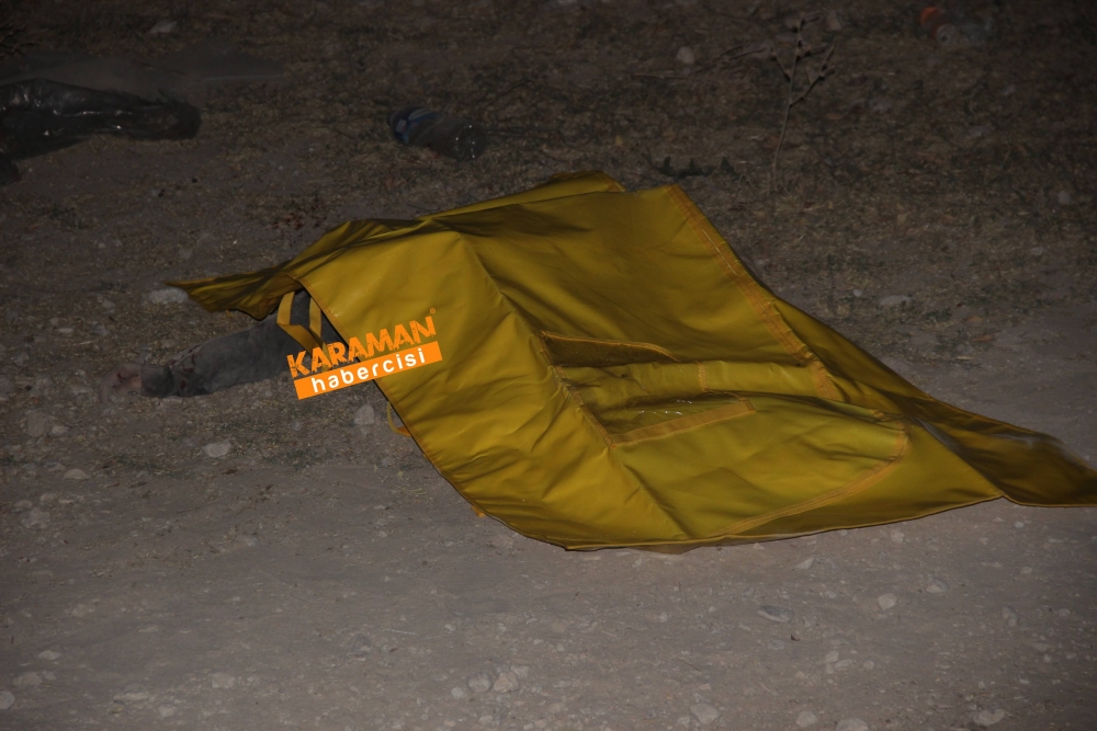 Karayolundan Karşıya Geçmek İsteyen Kadın Otomobilin Çarpması Sonucu Öld 4