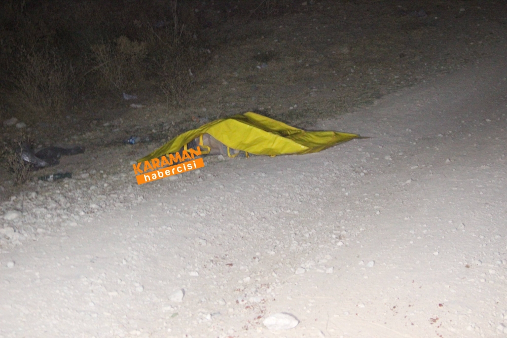 Karayolundan Karşıya Geçmek İsteyen Kadın Otomobilin Çarpması Sonucu Öld 7