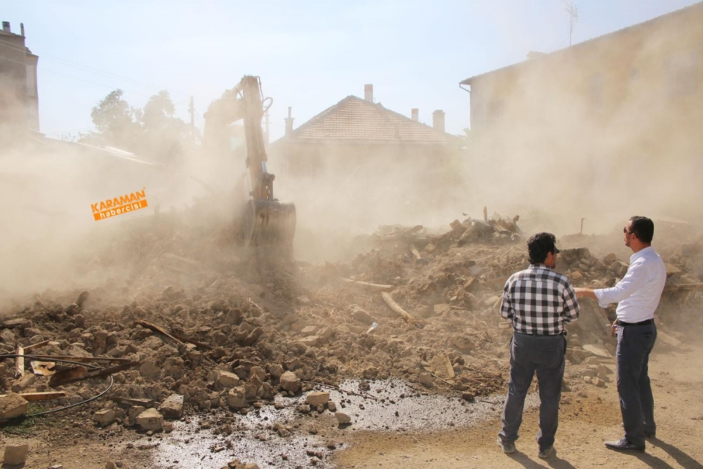 Karaman’da Bir Ay İçerisinde 30 Metruk Bina Yıkıldı 2