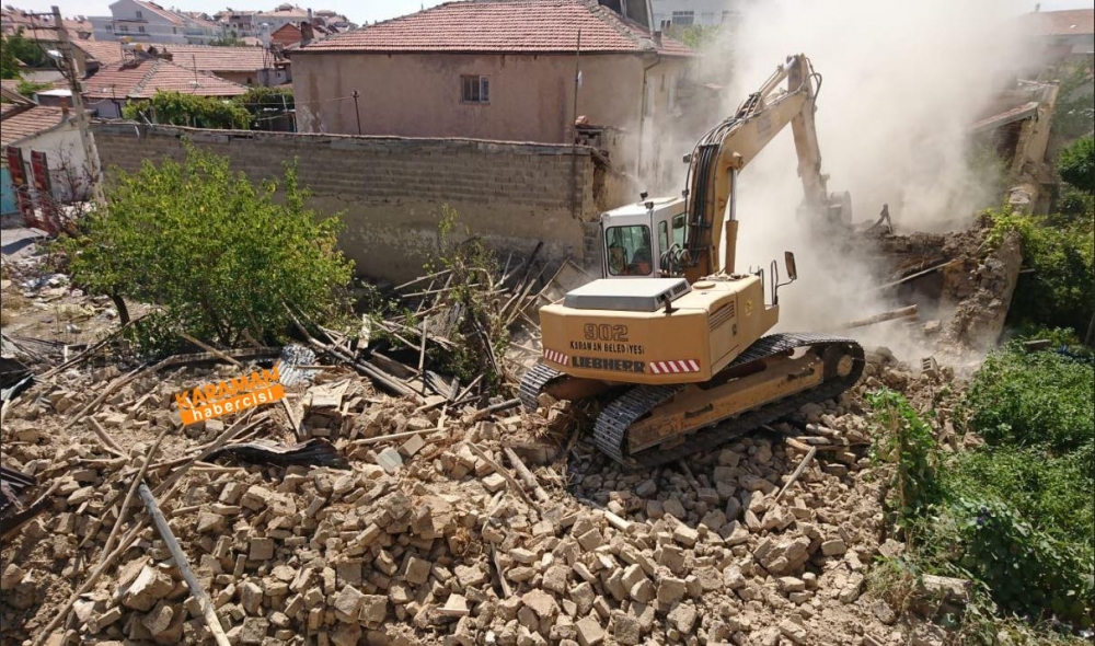 Karaman’da Bir Ay İçerisinde 30 Metruk Bina Yıkıldı 3