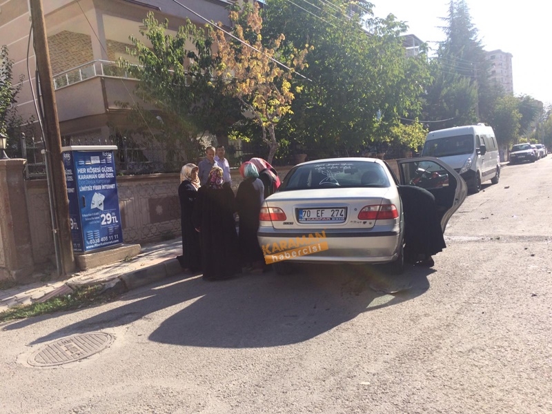 Karaman'da Okul Servisi İle Otomobil Çarpıştı 3