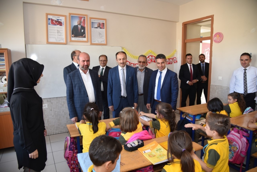 Başkan Pekyatırmacı: “Geleceğin Güçlü Türkiye’si Sizlere Emanet Edilecek 2