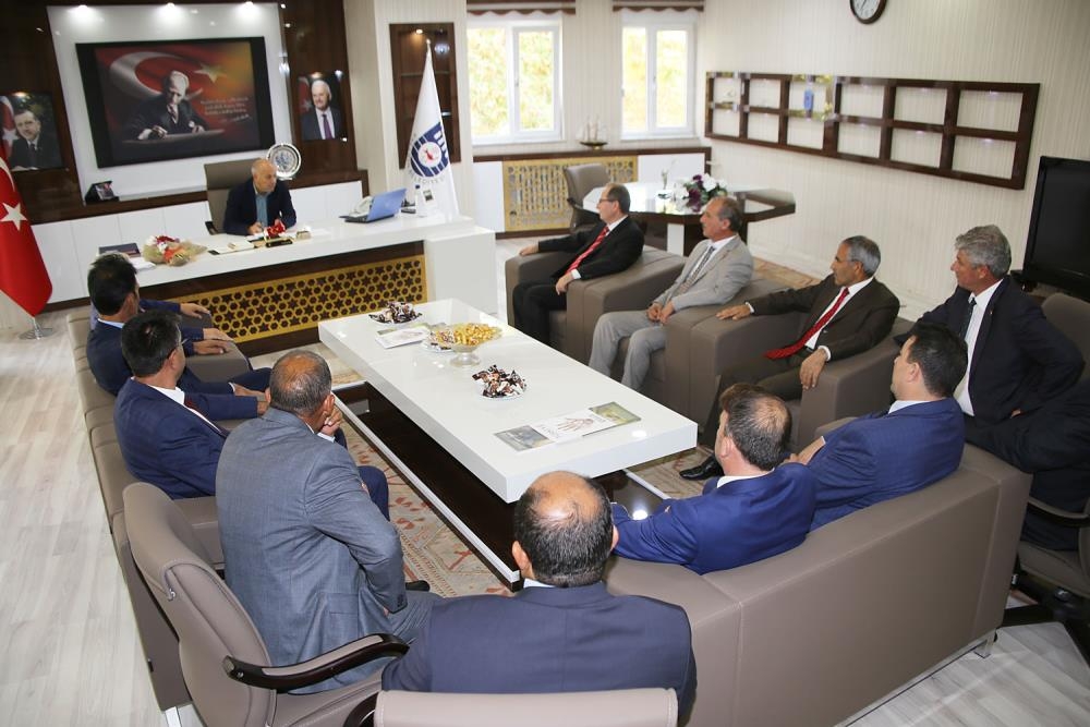 Başkan Çalışkan'a Muhtarlardan Ziyaret 7